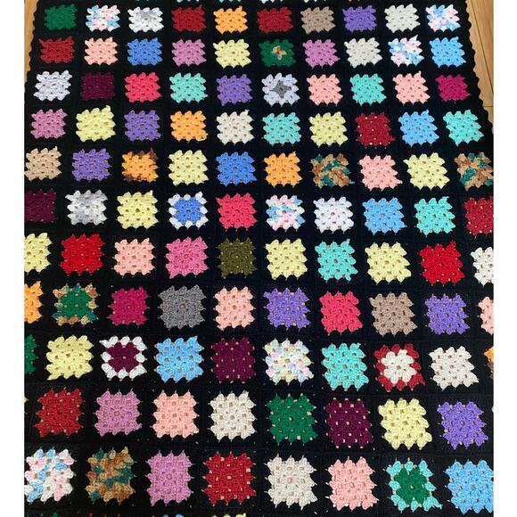 Vintage Granny Core Square Crochet Blanket‎ Black 62"x46" Cottage Core Afghan - Picture 2 of 8